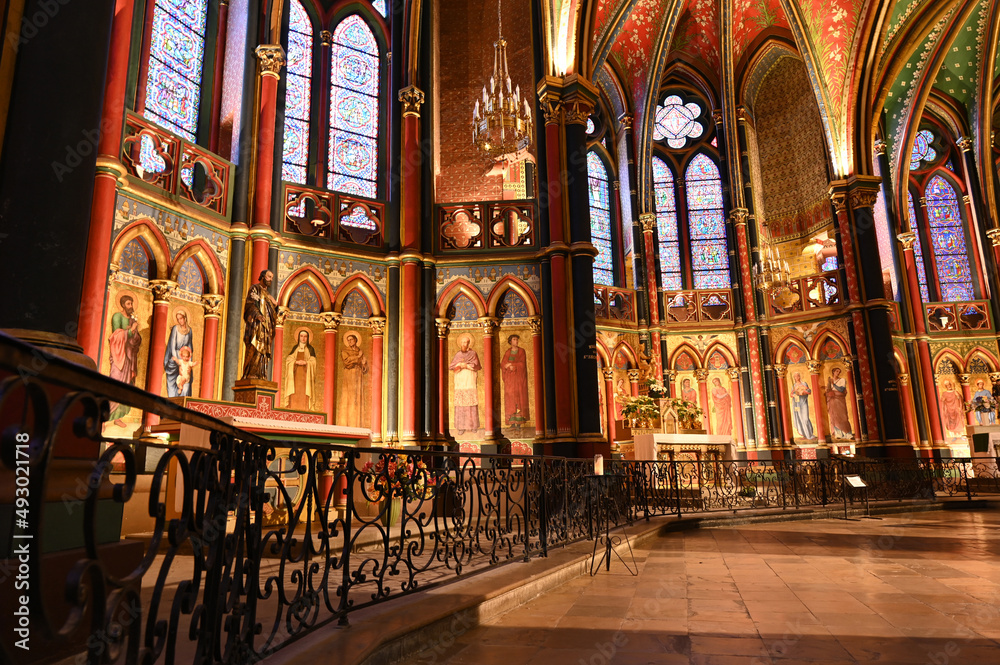 Vue intérieure de la cathédrale de  Bayonne
