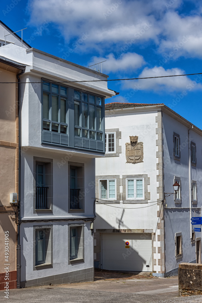 Calles y casas de la ciudad de Mondoñedo, Lugo, Galicia, España