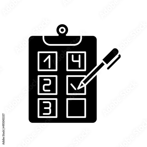 Plan adherence black glyph icon. Building goals. Business strategy and project. Objectives checklist. Silhouette symbol on white space. Solid pictogram. Vector isolated illustration