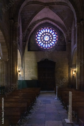 Vidrieras de la Catedral de la Asunci  n en Mondo  edo  Galicia  Lugo  Espa  a