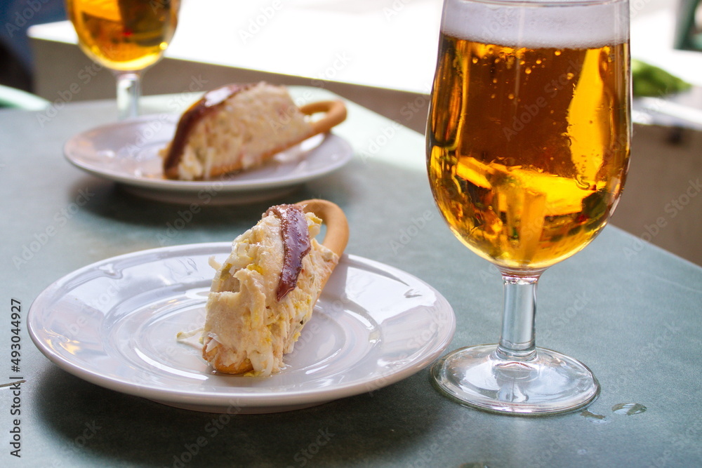 Close-up of a marinera, a typical appetizer from Murcia that is part of the gastronomic culture of the province