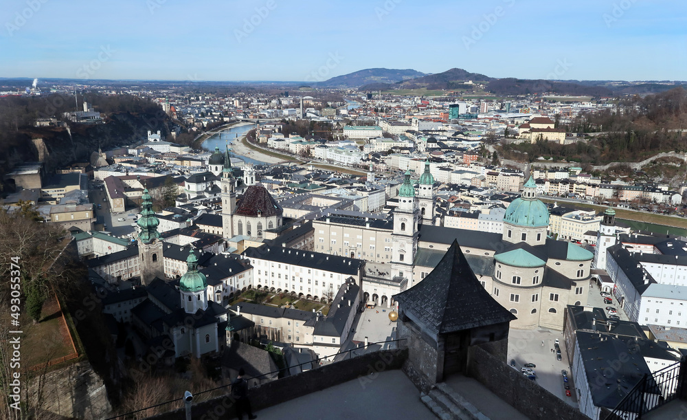 Blick auf Salzburg vom Mönchsberg