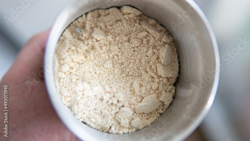 Powder from ground fruit bodies of Hericium erinaceus