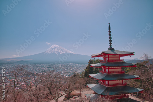 五重塔と富士山