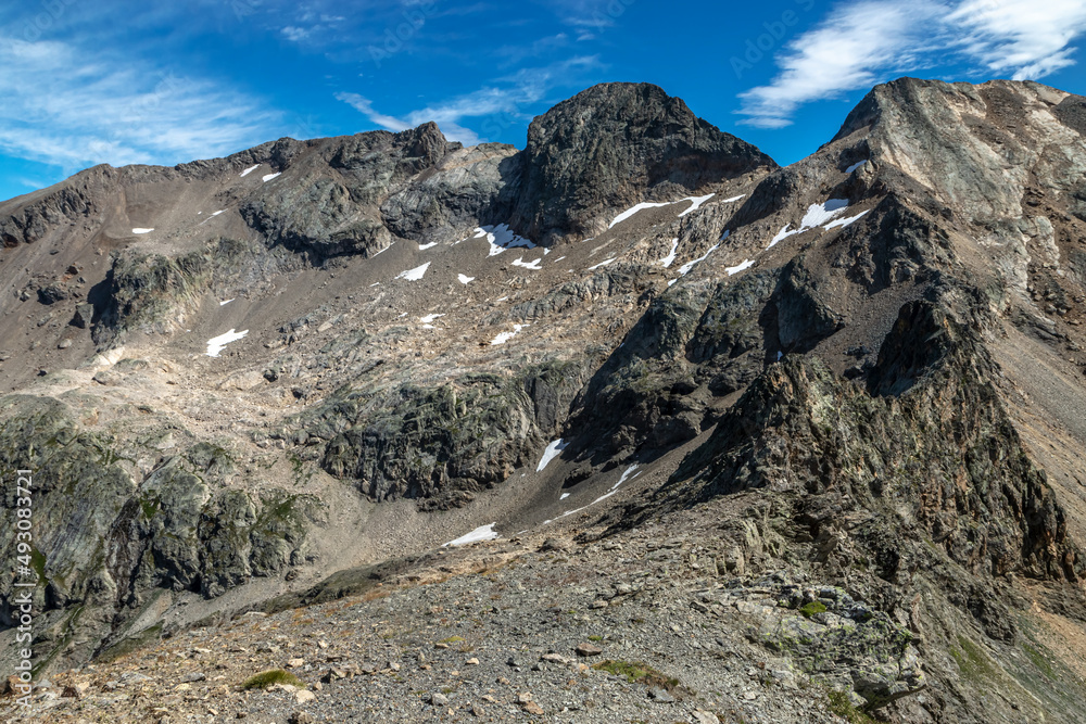 Paysage du parc National des Ecrins  en été  ,depuis Le Neyrard , Isère Alpes France