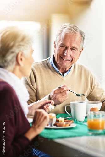 Foto All happiness depends on a leisurely breakfast