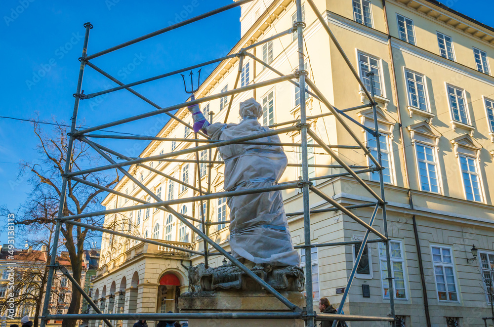 Lviv hides the most valuable cultural monuments to protect it from russian shelling