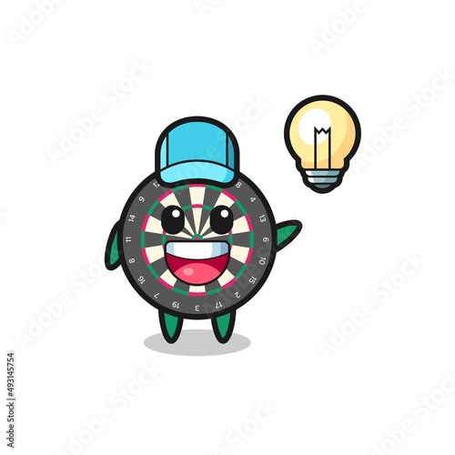 dart board character cartoon getting the idea