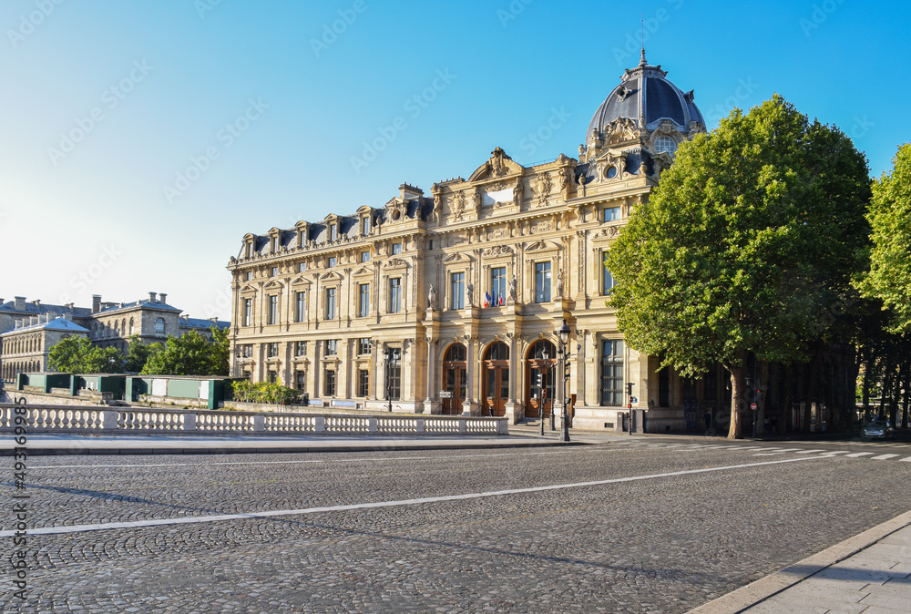 Beautiful cityscape in the historic center of Paris in the early morning on a sunny summer day. France