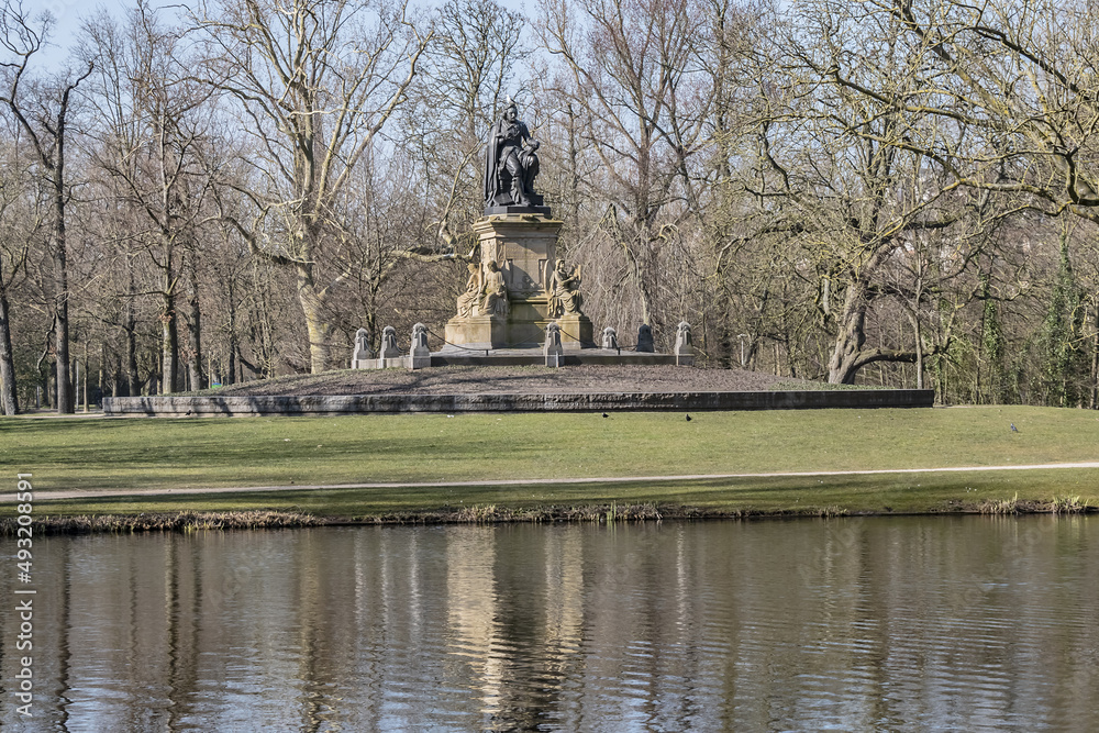 Standbeeld Joost Van Den Vondel