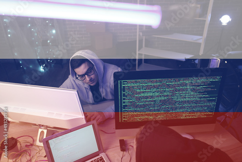 Russian hacker working in d...