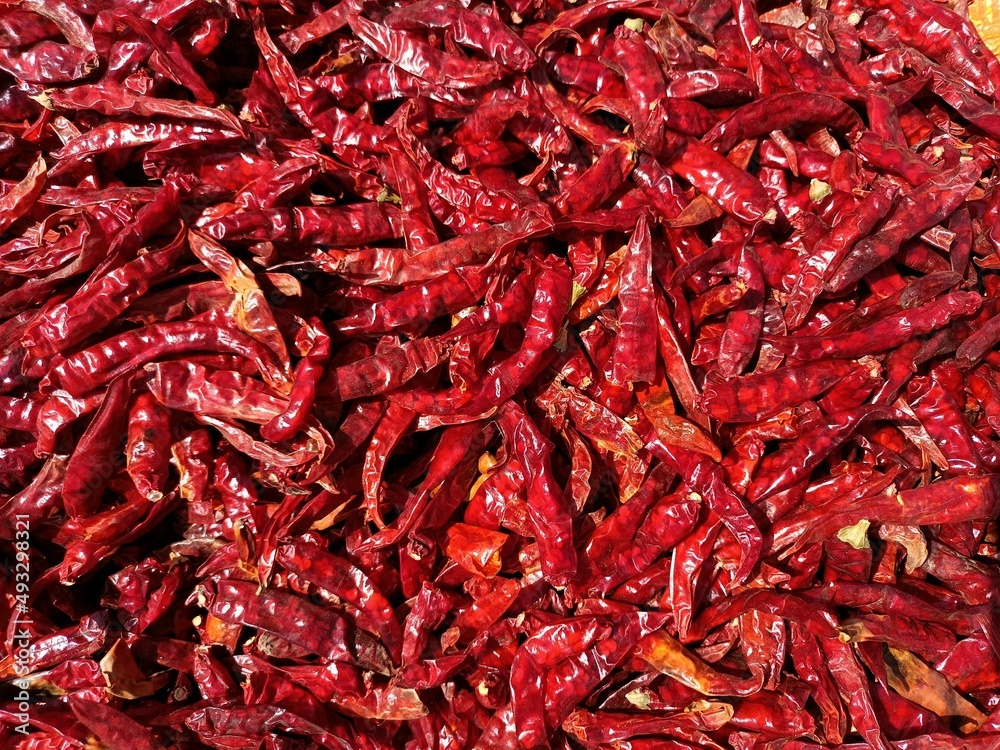 Kishmiri dried red chillies, spicy red chilli Kishmiri dried red chillies, spicy red chilli
