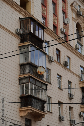 windows of Kyiv's main streets