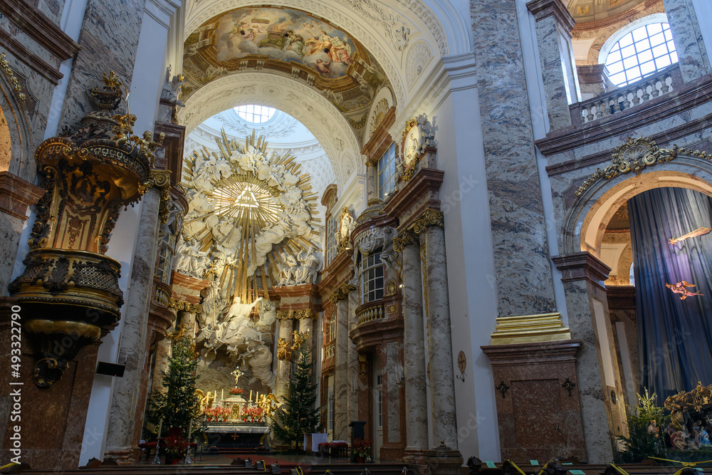 Obraz premium Interior of famous baroque St. Charles Church or Karlskirche in Vienna, Austria. January 2022
