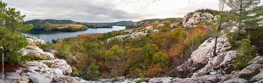Panorama View Cliff Edge Mountain Outlook Autumn Forest Lake Panorama View Cliff Edge Mountain Outlook Autumn Forest Lake