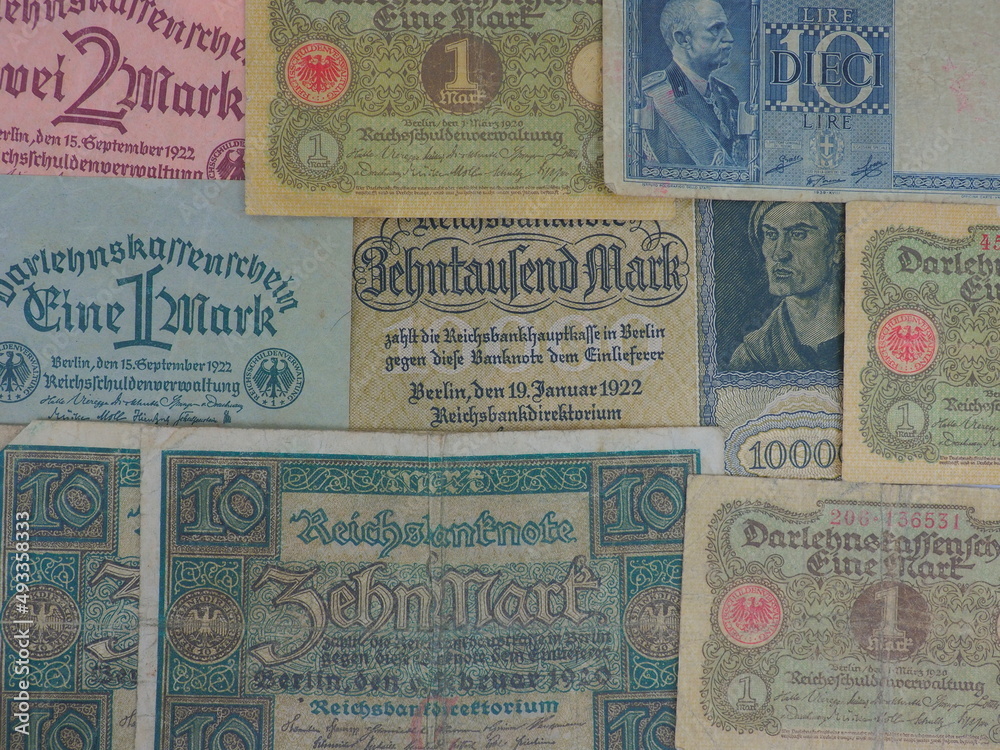 Assortment of early 1900's European currency