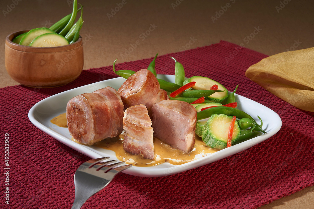Platillo de Filete mignon de carne de cerdo
