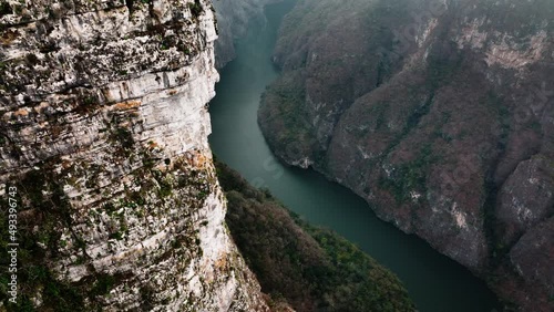 AERIAL - Sumidero Canyon and Grijalva River, Chiapas, Mexico, truck right reveal photo