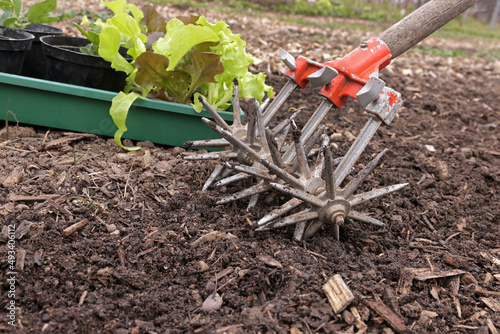 Handgartenfräse