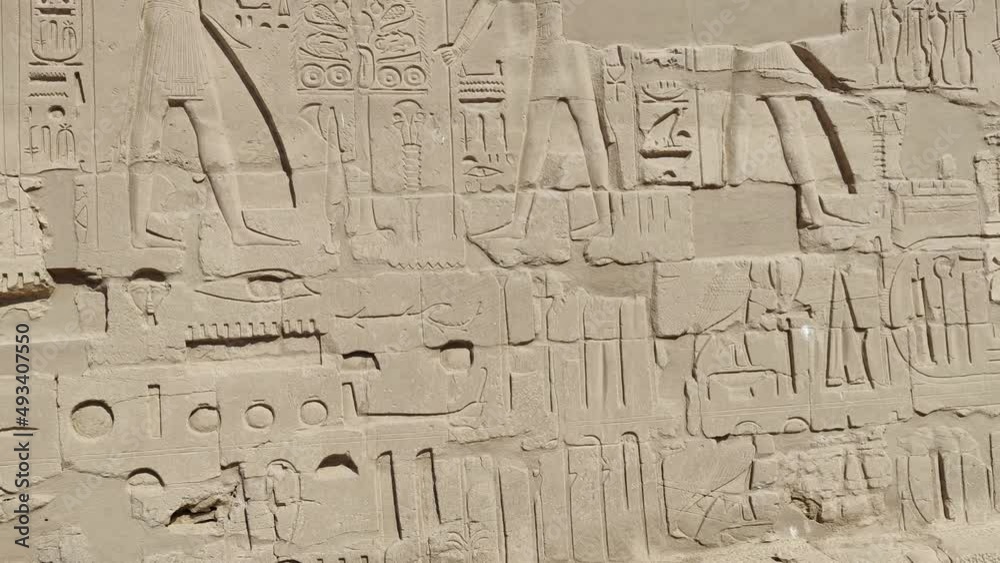 Ancient egypt images and hieroglyphics on wall Ancient egypt images and hieroglyphics on wall