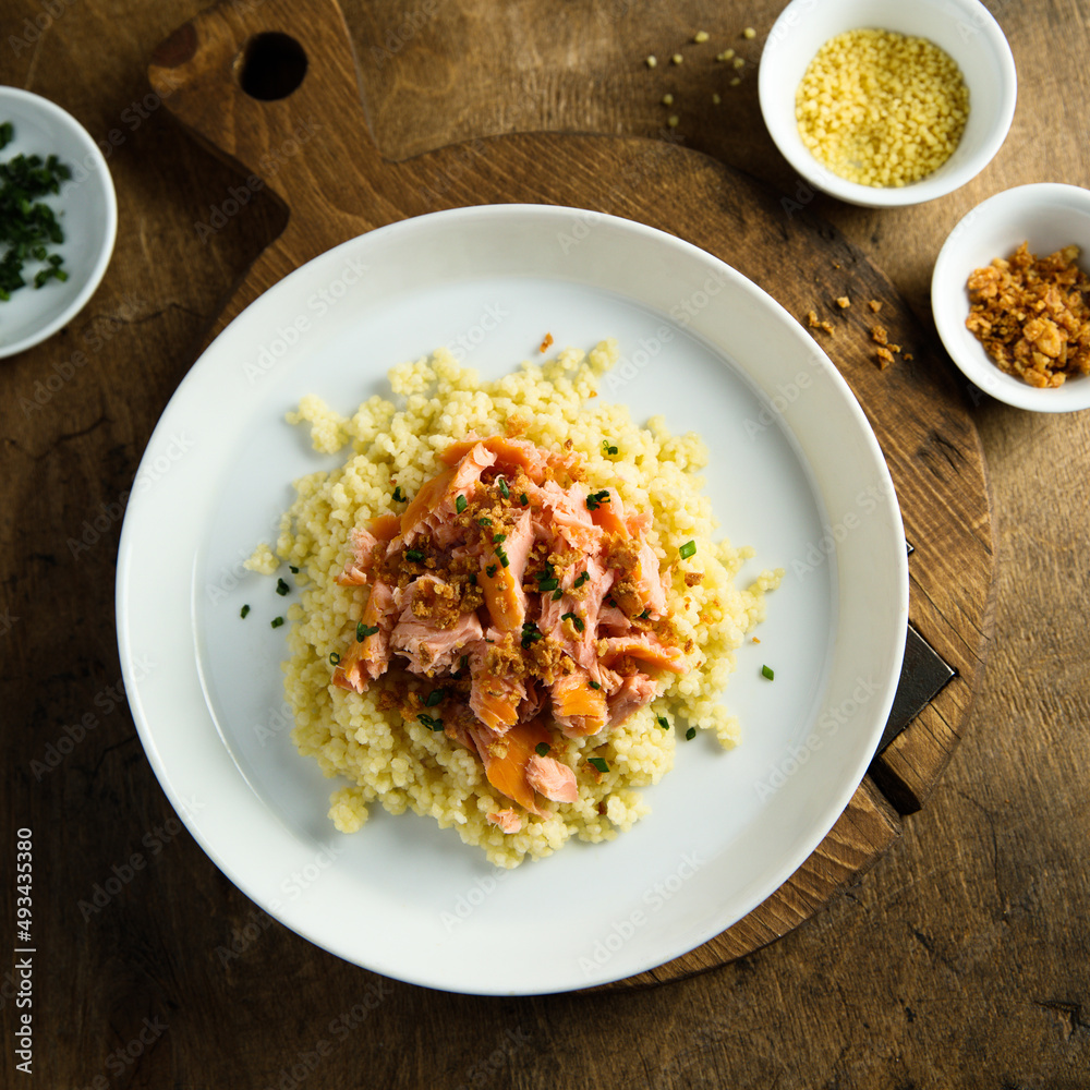 Couscous with hot smoked salmon