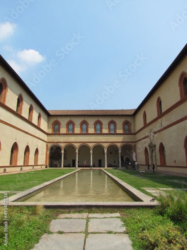 the courtyard of the palace