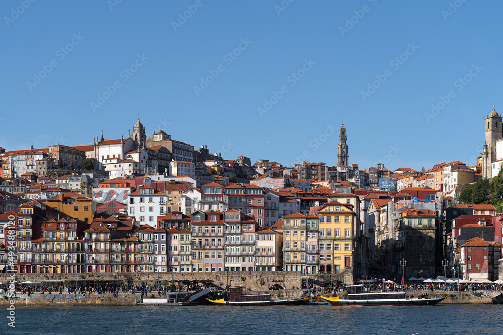 Overview of the Douro River and the old town of Porto.