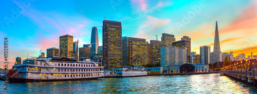 San Francisco skyline looking from Pier 7