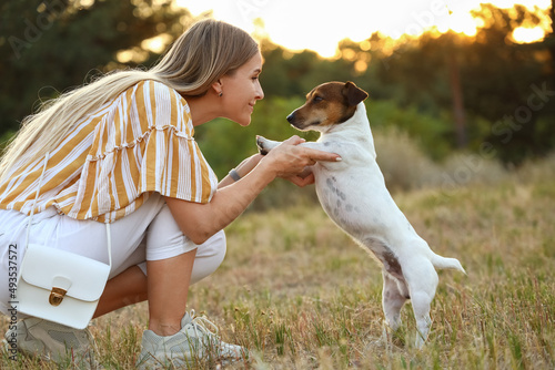 Young woman with cute Jack ...