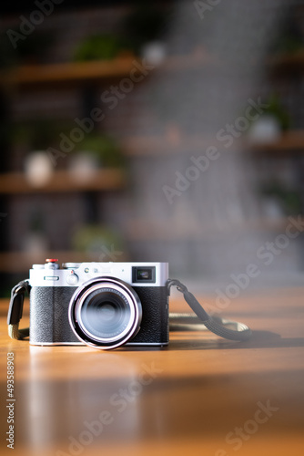 Canvas Print camera in a hand