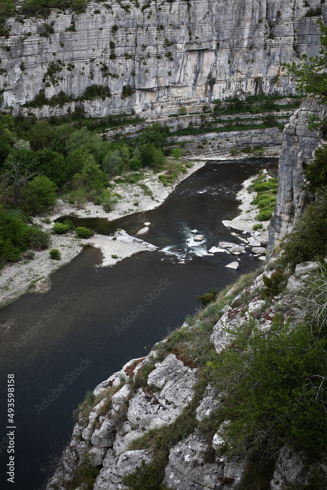 Cirque de gens - Pradons - Ardeche - France Cirque de gens - Pradons - Ardeche - France