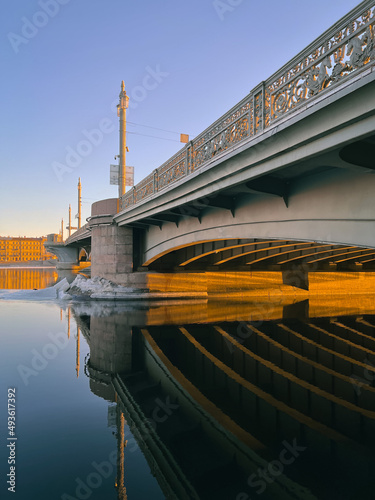 Foto Annunciation Bridge, Lieutenant Schmidt Bridge, Vasilyevsky Island, St