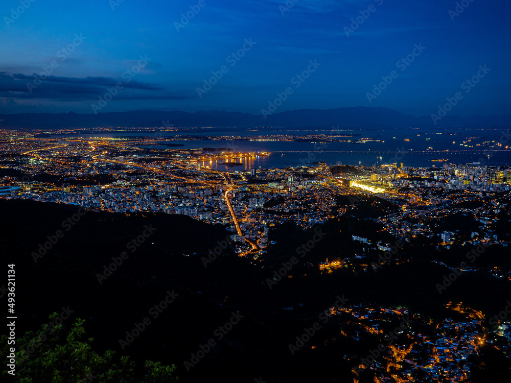 ブラジルのリオデジャネイロの夜景