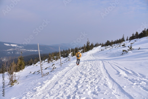 Sudety, szlak na Sniezke, Karkonoski Park Narodowy, zima, snieg, mroz, © Albin Marciniak