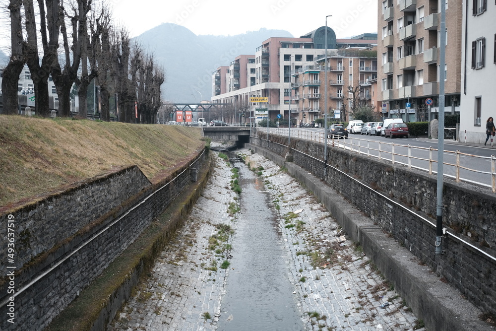 Il torrente Cosia a Como, Lombardia, Italia.
