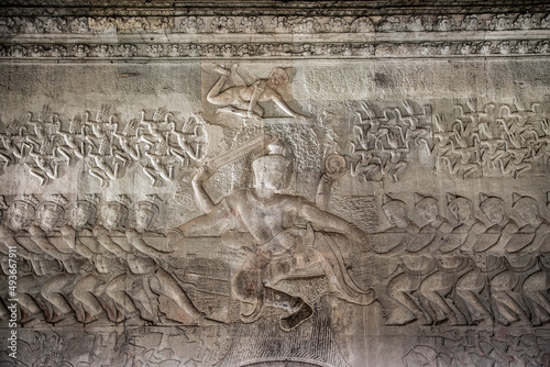 Fotografie Bas-relief in Angkor Wat temple with religious scene of Milk Ocean churning, Sie