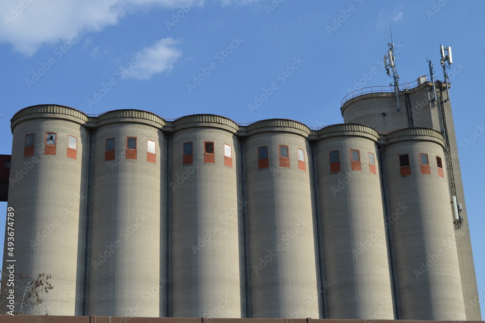 large concrete silos for storing wheat and corn