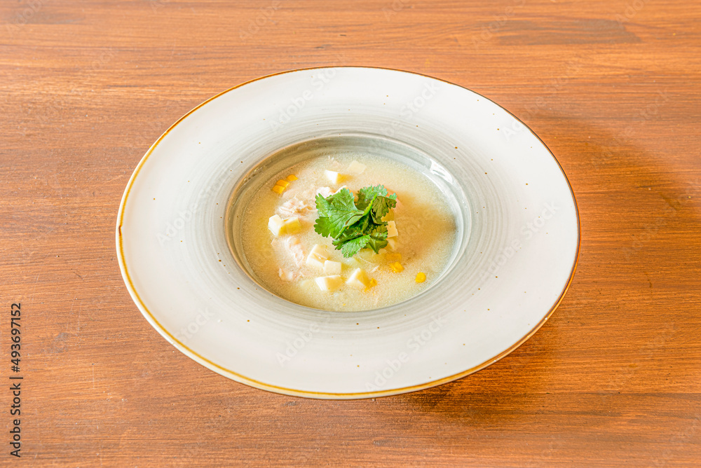 A bowl of soup gives us vitamins and minerals from different vegetables. In addition, the soup is rich in fiber and antioxidants, compounds necessary for our body. A bowl of soup gives us vitamins and minerals from different vegetables. In addition, the soup is rich in fiber and antioxidants, compounds necessary for our body.