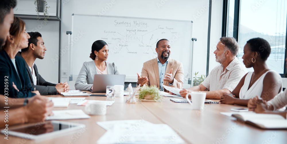 © Micah C/peopleimages.com - I have some ideas for you. Shot of a group of businesspeople having a meeting at work. © Micah C/peopleimages.com - I have some ideas for you. Shot of a group of businesspeople having a meeting at work.