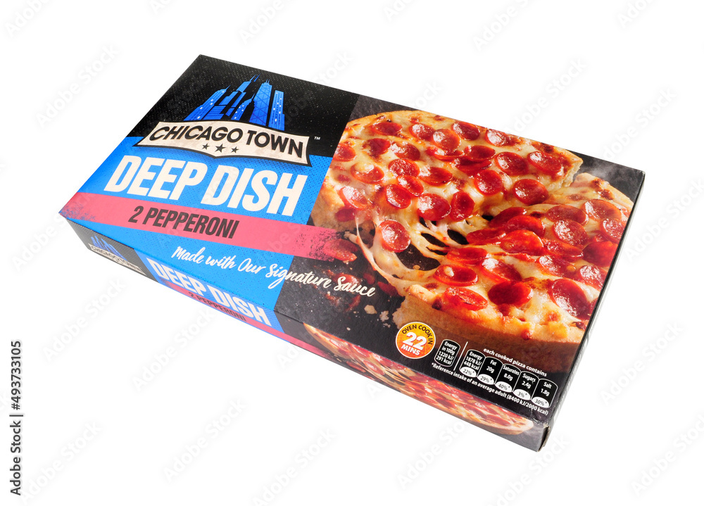Foto de Chicago Town frozen deep dish pepperoni and cheese microwavable