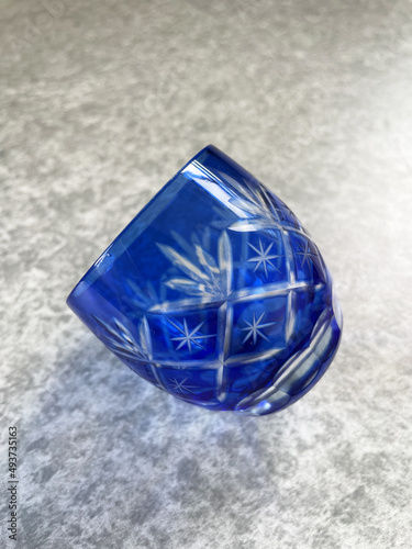 青い江戸切子のお猪口