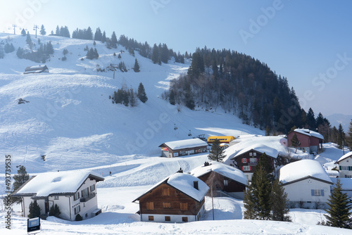 Welcome to high alpine snow capital, Winter in the Saas Valley, Activities for young and old, snow sports enthusiasts, adventurers, pleasure-seekers and all those who appreciate and love nature. photo