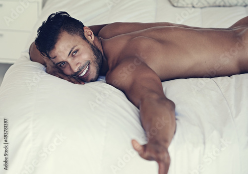 Принти на полотні The bed is empty without you