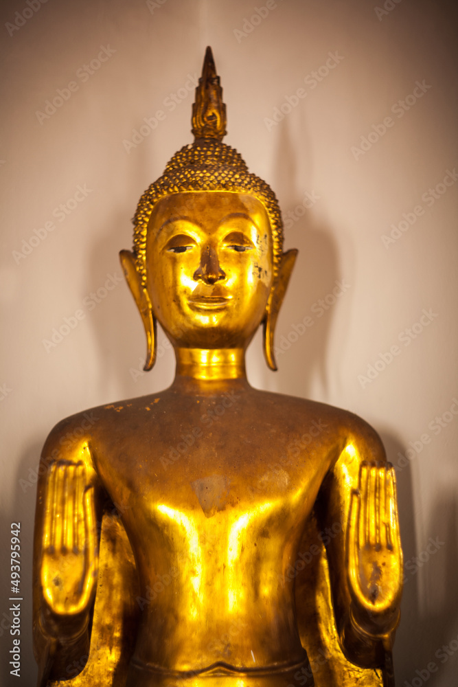 Golden buddha statue at Wat Pho Temple, Bangkok, Thailand