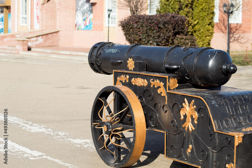 old cannon in the fortress