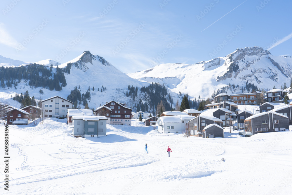 Stoos is a car-free leisure, sports and vacation resort with a fully comprehensive infrastructure and extremely varied offers for winter sports enthusiasts of all kinds. Schwyz, Muotatal, Morschach.