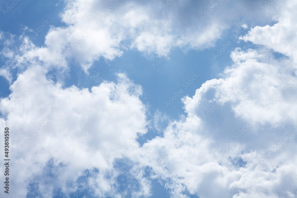 Obraz premium Blue sky with clouds