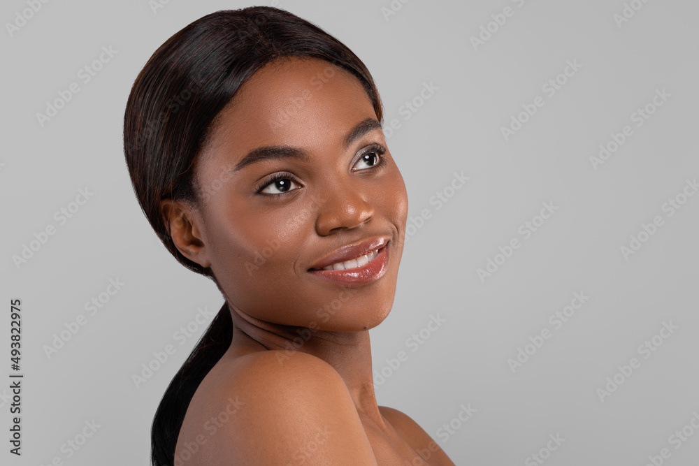 Closeup Shot Of Pensive Beautiful Black Woman With Perfect Smooth Skin Closeup Shot Of Pensive Beautiful Black Woman With Perfect Smooth Skin