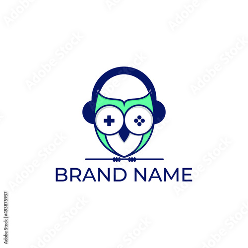 owl game smart gamer logo design illustration