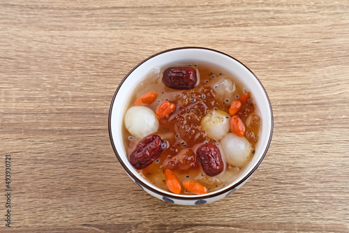 Peach Gum, Chinese traditional drink that contains peach gum, bird nest, red dates, snow fungus, goji berry, and rock sugar. 